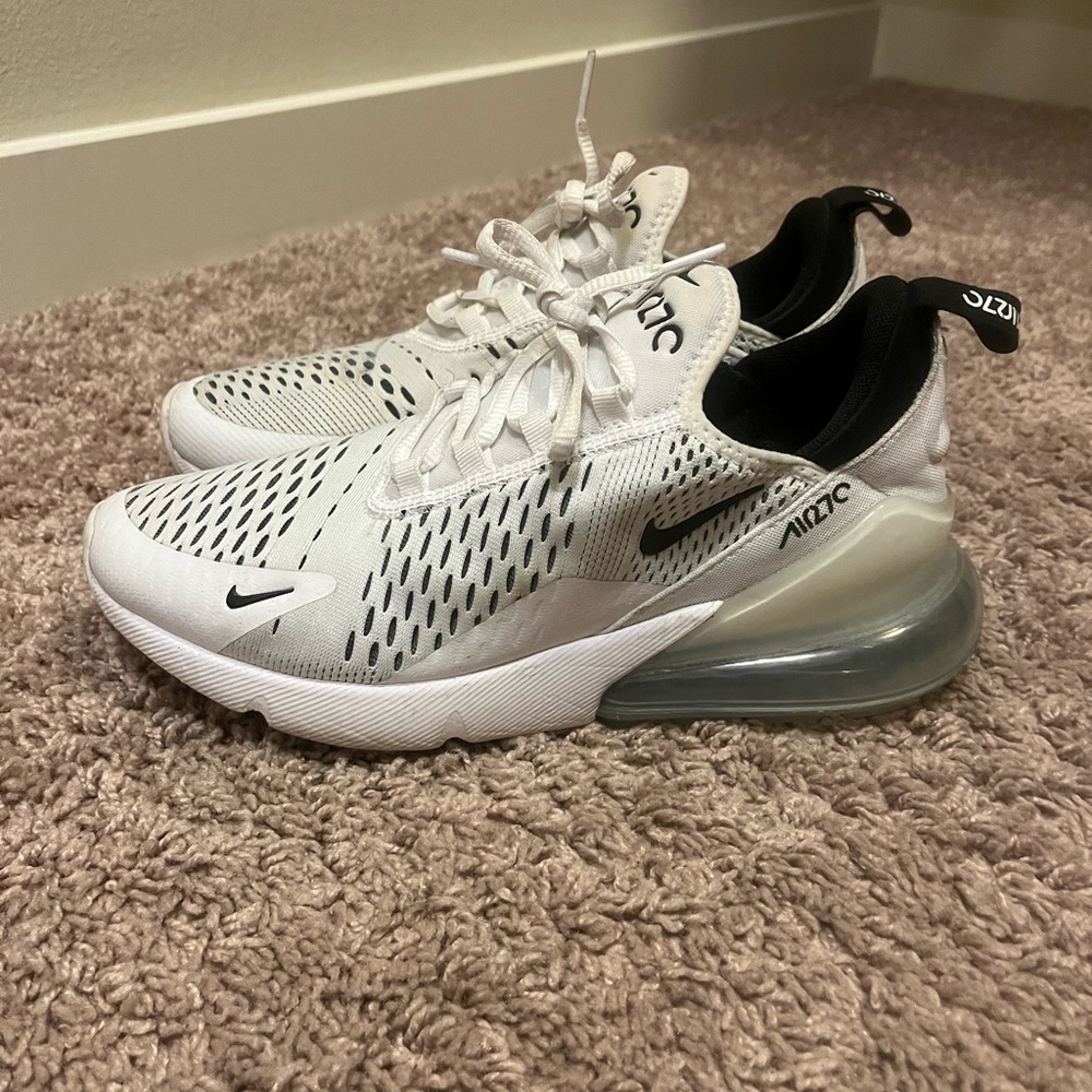 Nike Air Max 270